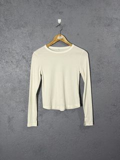 (Category: ) located in . Submitted by basicthrifted (Listing ID 1458727725, Image 1). Description: .