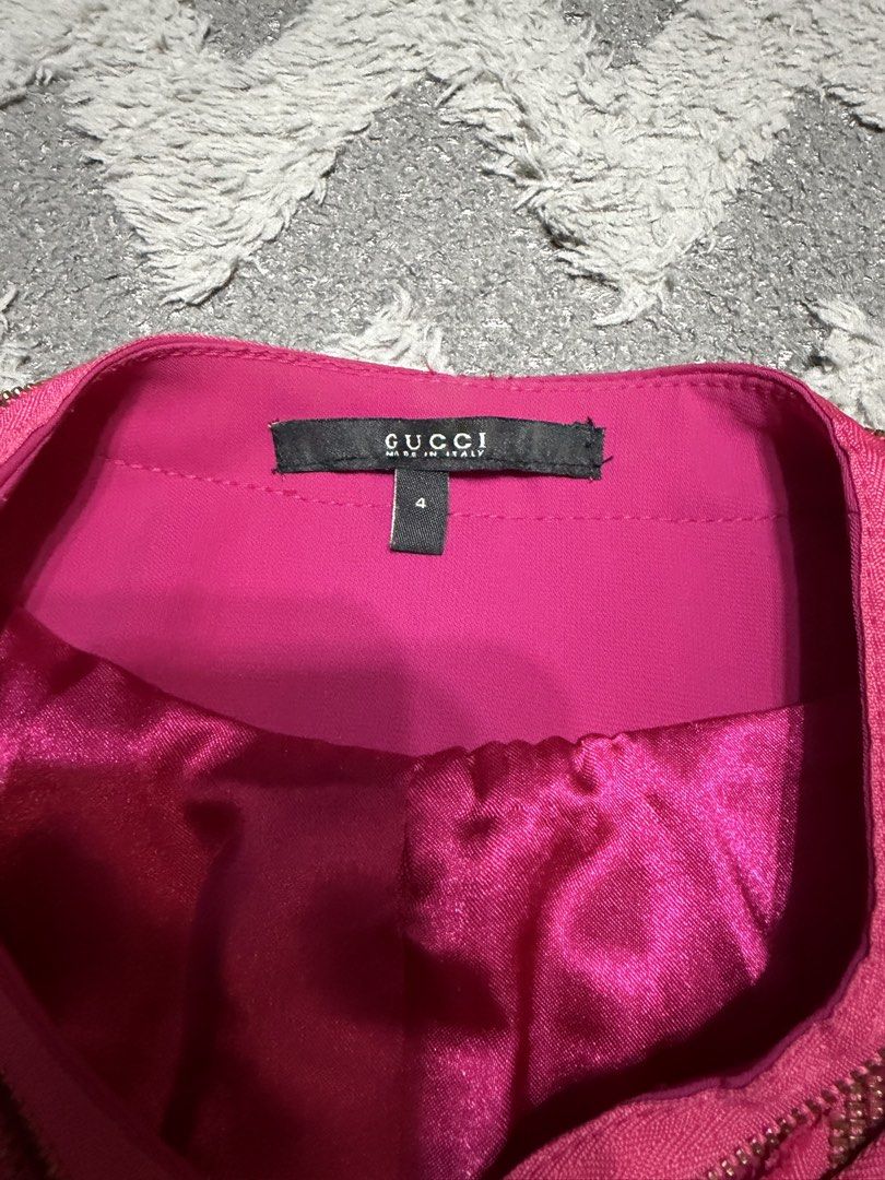 Gucci - Vibrant Fuchsia Pink Cropped Jacket (Category: Coats, Jackets and Outerwear) located in Cavite. Submitted by commoncourtesy (Listing ID 1458857121, Image 3). Description: Cut washtag Size 4 fits small to medium.