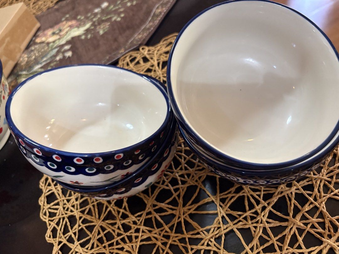 Hand painted bowls (Category: Other Kitchenware & Tableware) located in Dipolog. Submitted by playmatesfriend.ph (Listing ID 1458704289, Image 2). Description: .