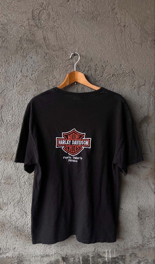 Harley-Davidson graphic t-shirt (Category: Tshirts & Polo Shirts ) located in Cabuyao City. Submitted by kisyana (Listing ID 1458689873, Image 2). Description: .
