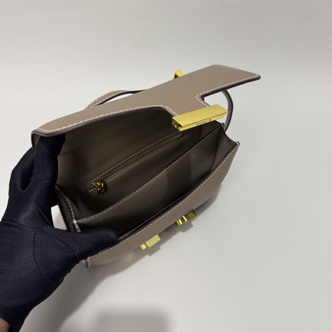 Hermes Constance Bag (Category: Luxury Bags & Wallets) located in Dagupan City. Submitted by armoirelux (Listing ID 1458720685, Image 2). Description: Authentic quality limited edition Good as new condition Rank A No flaws.