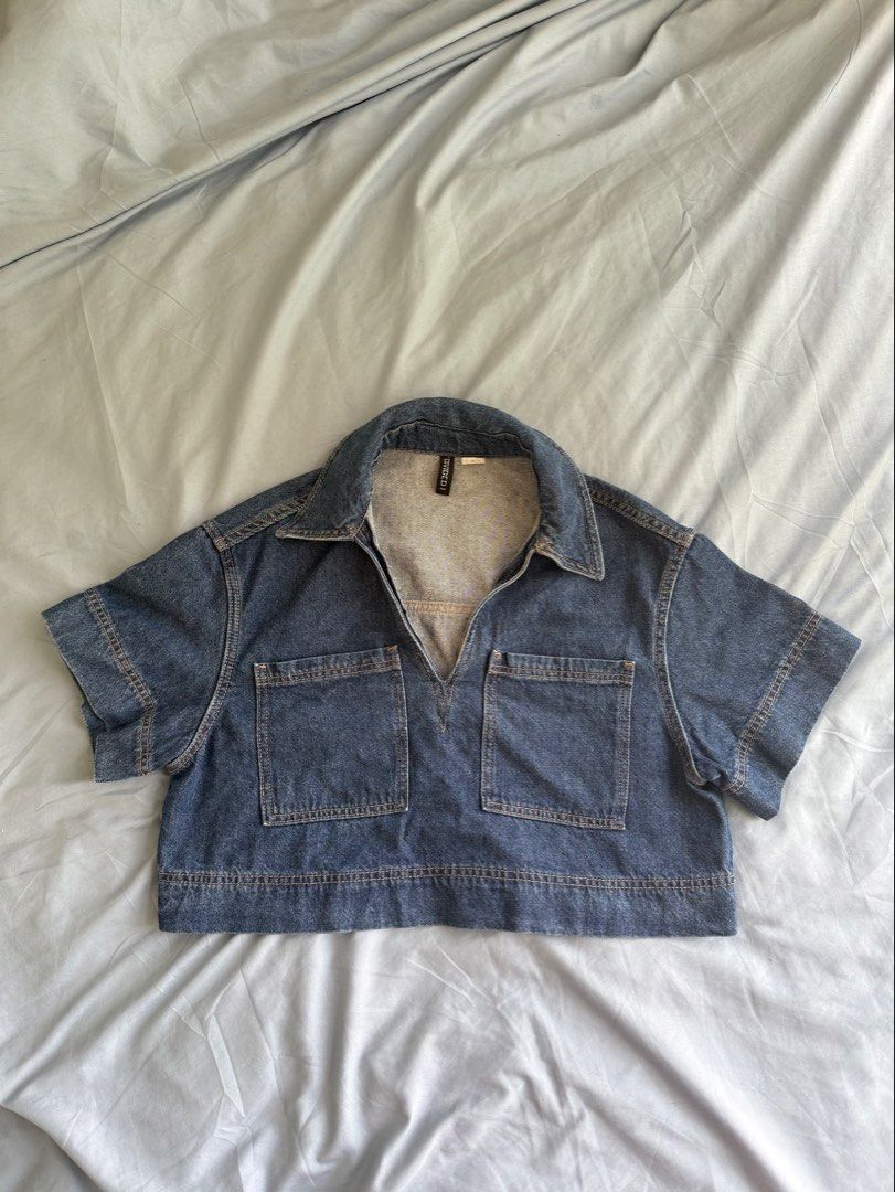 H&M Cropped Denim Top (Category: Others Tops) located in Bacolod City. Submitted by sccoldbrew (Listing ID 1458731693, Image 1). Description: - used less than 5 times - baggy fit - size S on tag, can fit medium + lsf.