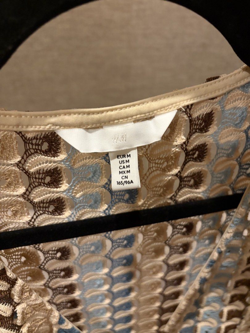 H&M Knit Summer Dress (Category: Dresses) located in Las Pinas. Submitted by themadcaplaughs (Listing ID 1458832123, Image 2). Description: 🌺 H&M Knit Summer Dress 🌺 Size Medium but can fit a Small .