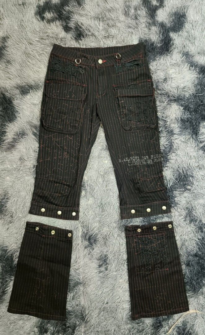 H-Naoto (Category: Jeans) located in Rosales. Submitted by gazer2718 (Listing ID 1458834756, Image 3). Description: Waist-30 ‎Length-39 ‎Rise-9.5 ‎Thigh-10.5 ‎Leg Opening-10 2000 asking price 2500 highest offer for now.