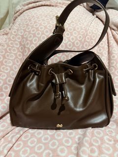 (Category: ) located in . Submitted by missceeeee (Listing ID 1458787922, Image 1). Description: .