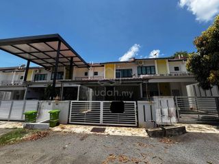 (Category: ) located in . Submitted by mudah1046886 (Listing ID 1456037844, Image 1). Description: .