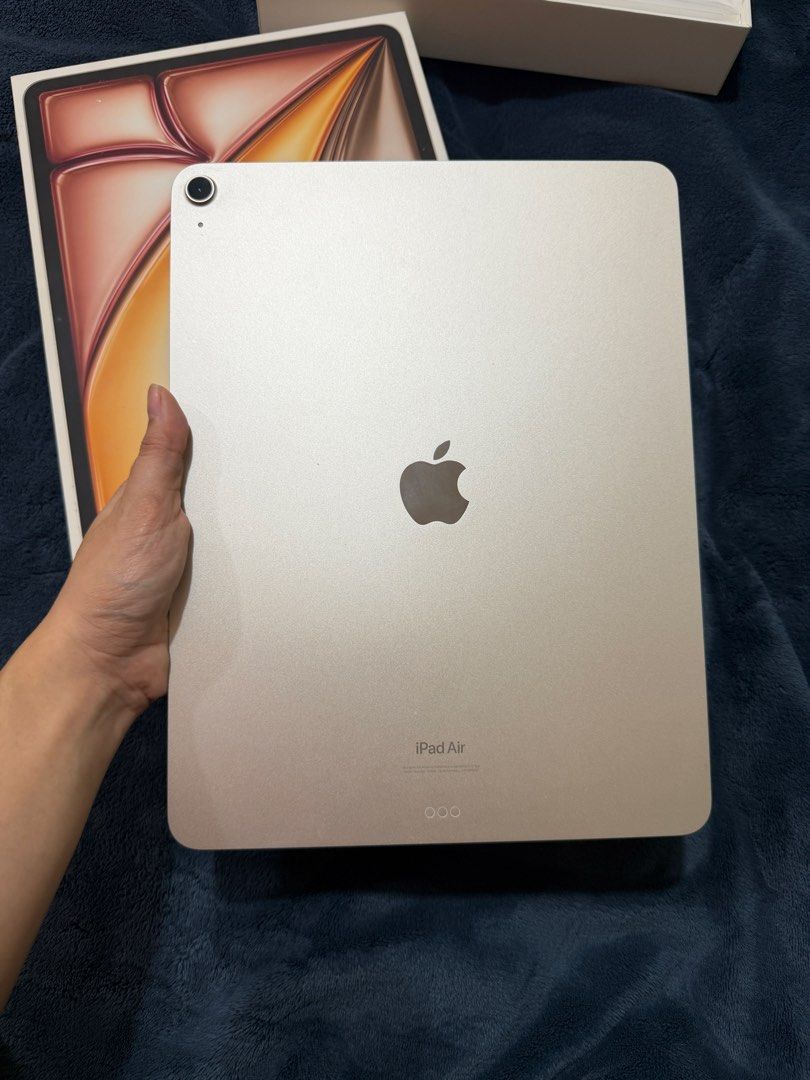 Ipad Air M2024 13” M2 WIFI 128GB STARLIGHT (Category: Laptops & Notebooks) located in Caloocan City. Submitted by victorioliz13 (Listing ID 1458852204, Image 2). Description: iPad Air M2 (2024) — 13-inch Lady Owned • 13.6-inch Liquid Retina Display • Apple M2 Chip • 128GB Storage • 12MP Front & Rear Camera • USB-C cord • free detachable case Well-maintained and in good condition ✨ 📩 dm.