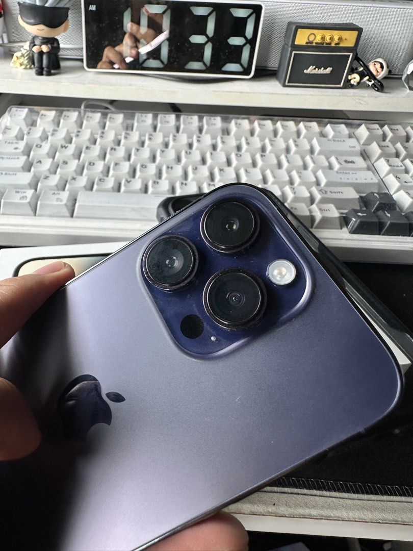 Iphone 14 Pro 128gb DEEP PURPLE (Category: iPhone 14 Series) located in Manila. Submitted by ivory_cat (Listing ID 1458879158, Image 3). Description: 92% Battery Health Orig Zpa any sim No issue/repair/replacements No Dents/Scratches 📍 Taguig City.