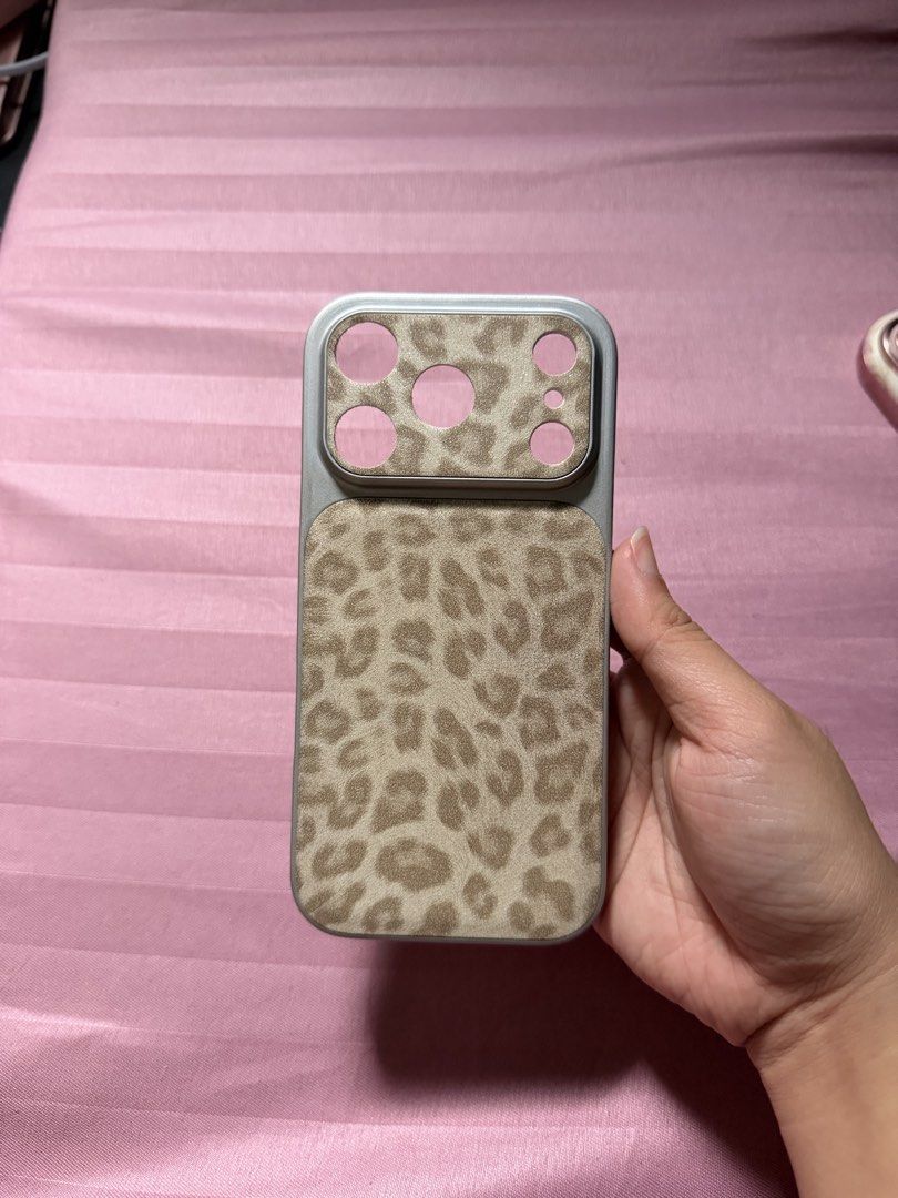 Iphone 17 pro Case (Category: Cases & Sleeves) located in Batangas. Submitted by hellogieeee (Listing ID 1458713195, Image 3). Description: Selling my Personal used Cases. Twice or Thrice used only. Dior Case - almost New (na stock lang) Leopard Case - used 2-3 times only Maroon Case - used few times pumatak lang kaya may paint fades FOR TAKE ALL! Rfs: Decluttering LOC: Lipa, Batangas MOP: gcash/ bank transfer MOD: LBC / Lalamove / meet up malapi