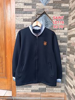 (Kategori: ) berada di . Dikirim oleh aulia_prelovedstore7 (ID iklan 1458792139, Gambar 1). Deskripsi: .