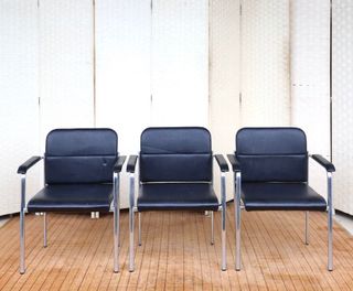 (Category: ) located in . Submitted by FurnitureGallery (Listing ID 1458726258, Image 1). Description: .