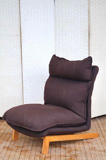 (Category: ) located in . Submitted by FurnitureGallery (Listing ID 1458726516, Image 1). Description: .