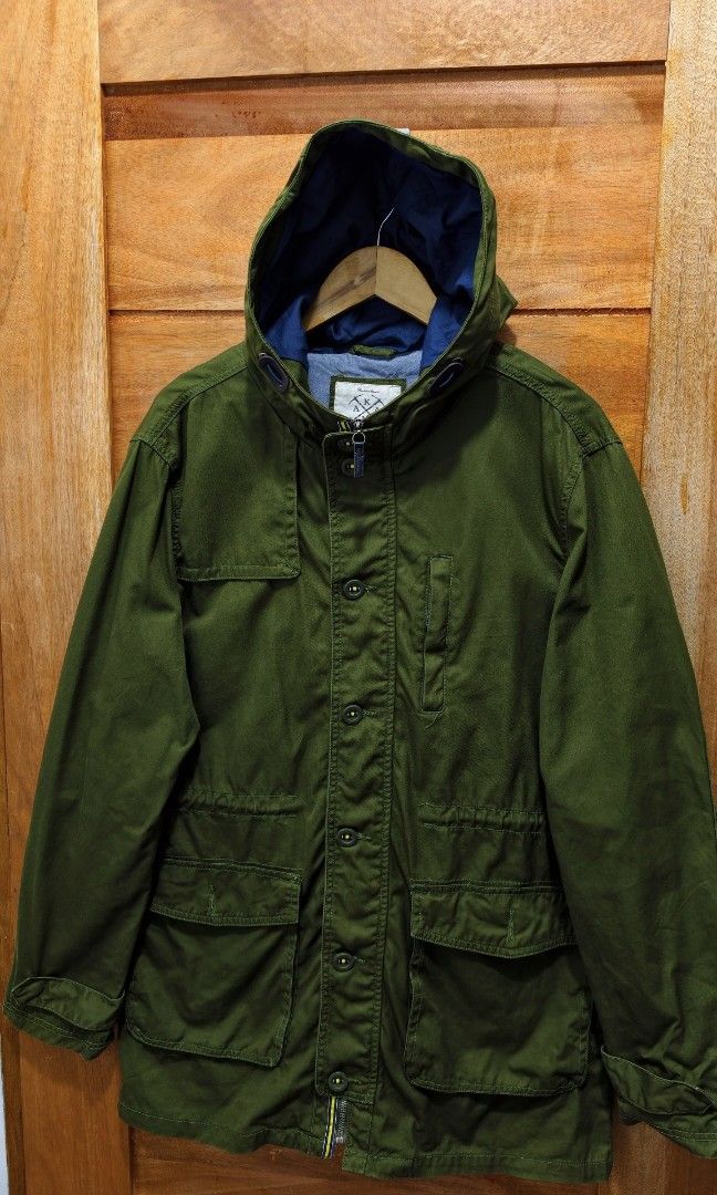 KAMA CLASSICS PARKA JACKET (ARMY GREEN) (Category: Coats, Jackets and Outerwear) located in Tabuk. Submitted by gooddropsofficial (Listing ID 1458869956, Image 3). Description: KAMA CLASSICS PARKA JACKET (ARMY GREEN) UTILITY POCKETS / CASUAL JACKET ▪️ WIDTH: 23.5" ▪️ LENGTH: 33" ▪️ SIZE: LARGE ▪️ COLOR RATE: GOOD AS NEW ▪️ CONDITION: GOOD AS NEW ▪️ ISSUE: NONE ▪️ WASHED AND READY TO USE.