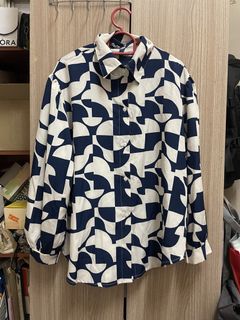 (Category: ) located in . Submitted by dina.closet (Listing ID 1458718192, Image 1). Description: .