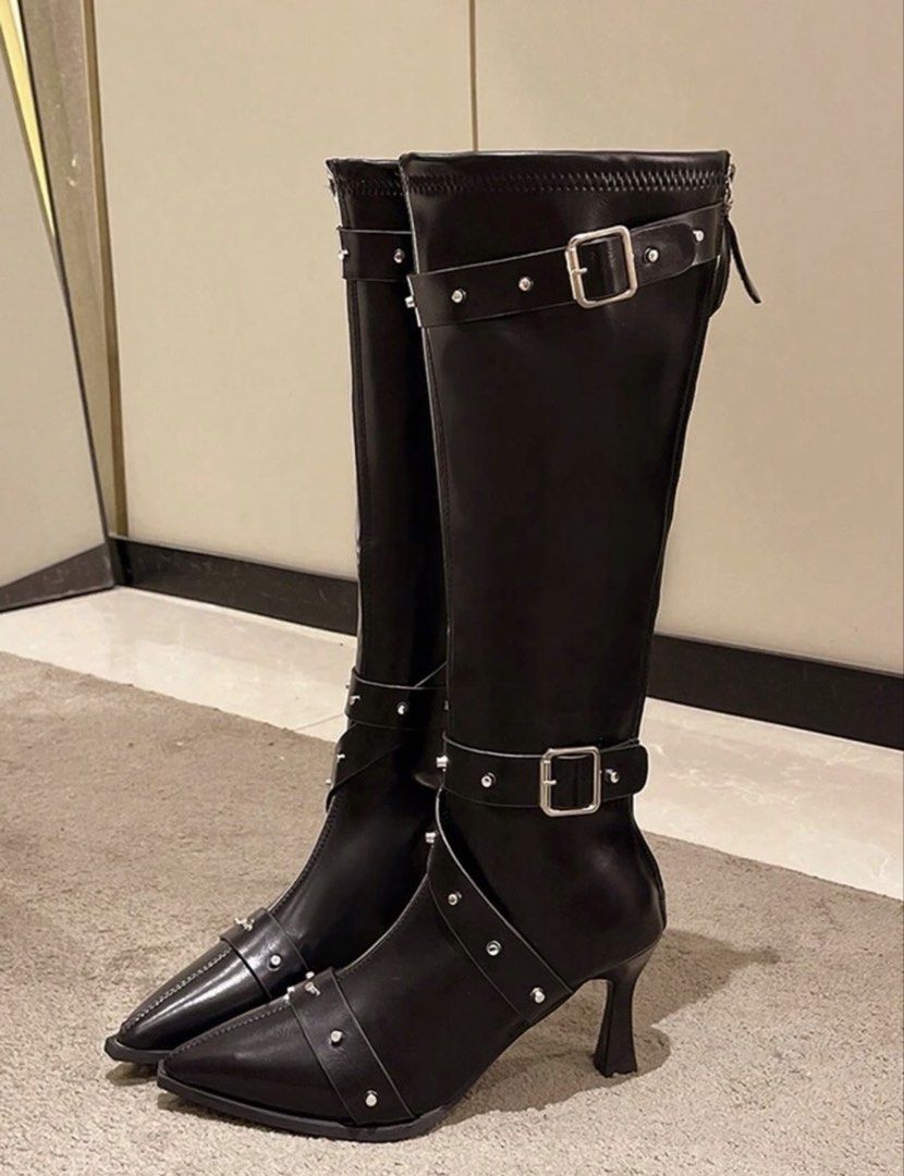 Knee Buckle Boots (Category: Boots) located in Las Pinas. Submitted by ._.peyy (Listing ID 1458774299, Image 2). Description: .