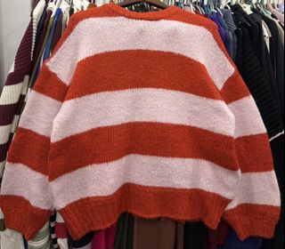 (Category: ) located in . Submitted by knitting.meow (Listing ID 1458784898, Image 1). Description: .