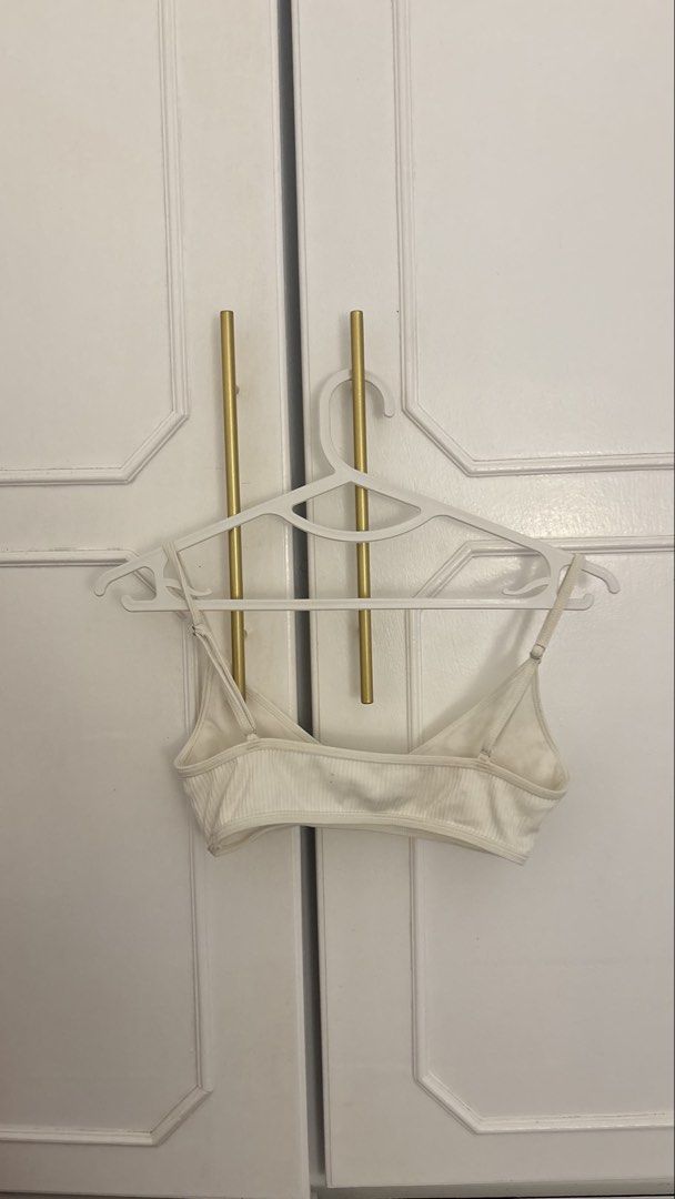 LA Hearts by Pacsun Swimsuit (Category: Bikinis & Swimsuits) located in Pakil. Submitted by byvera (Listing ID 1458772662, Image 3). Description: Non Padded.
