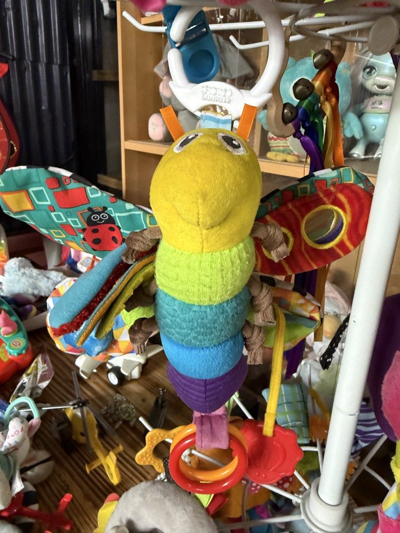 Lamaze take all (Category: Infant Playtime) located in Manila. Submitted by drjessicaa26112 (Listing ID 1458763444, Image 3). Description: .