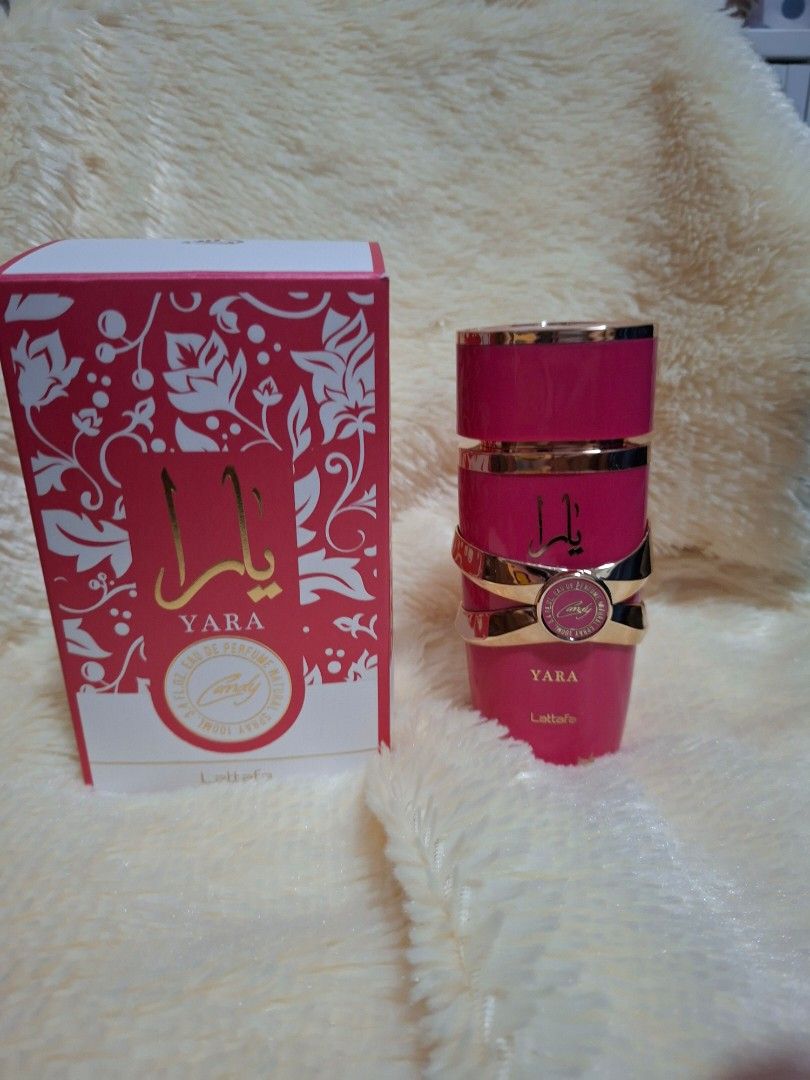 Lattafa Yara Eau de Parfum Natural Spray 100ml (Category: Fragrance & Deodorants) located in Manila. Submitted by yanakolekzione (Listing ID 1458854449, Image 1). Description: - 2 sprays missing - Lattafa Yara Eau de Parfum - Natural Spray - 100ml Volume - Made in UAE - For external use only - Keep cool and dry - Avoid spraying near flame or heat - Discontinue use if irritation occurs - Keep away from ignition sources.