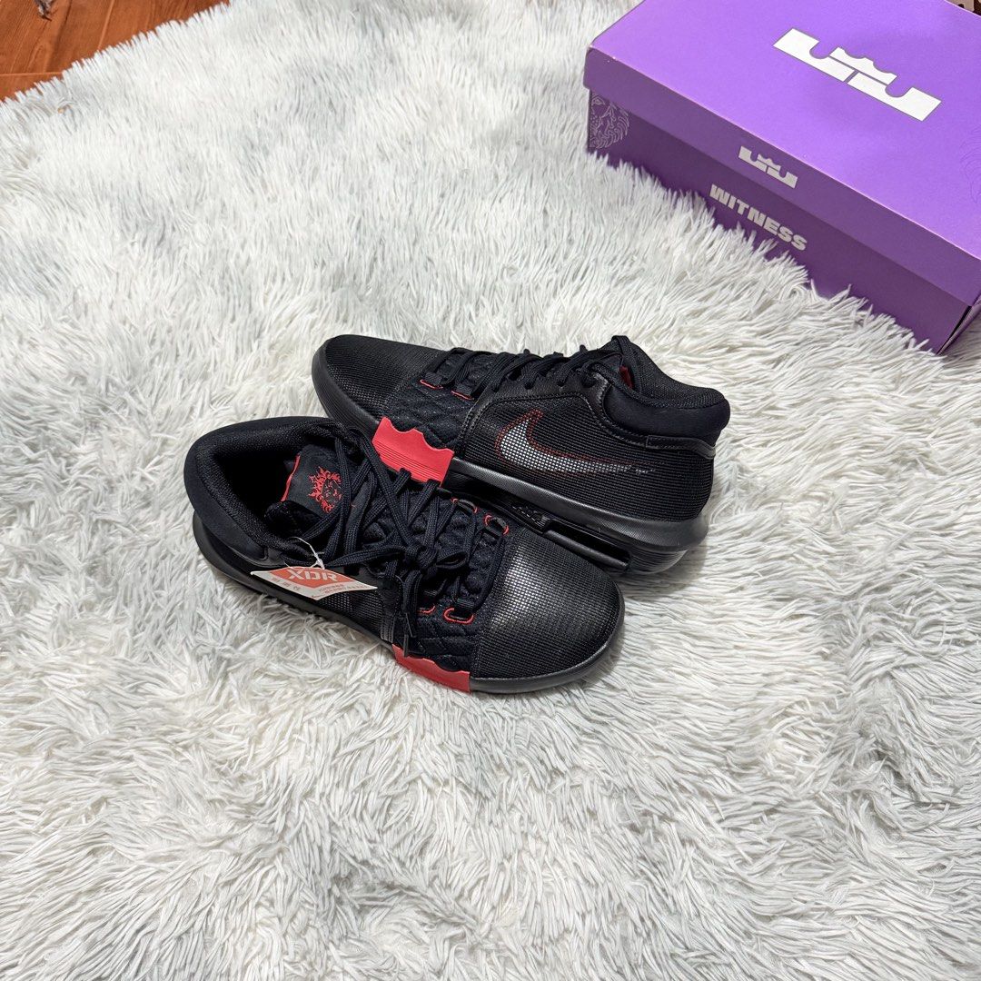 Lebron Witness 8 “University Red” (Category: Sneakers) located in Cavite. Submitted by acentials (Listing ID 1458879614, Image 1). Description: Lebron Witness 8 “University Red” sz 13m / new Php 1,498.