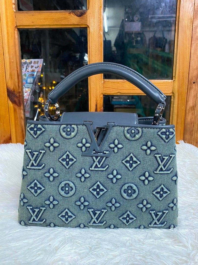 Louis Vuitton 2way (Category: Luxury Bags & Wallets) located in Baguio. Submitted by luxuryitembags (Listing ID 1458715218, Image 1). Description: 2nd hand (orig) no flaws or damage Lv box, dustbag and lv card inclusions featuring a blue monogram denim-look fabric negotiable price.
