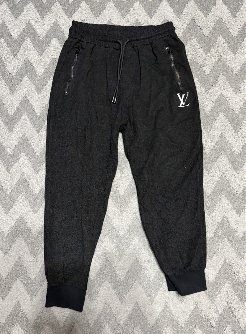 Louis Vuitton - Drawsting Charcoal Grey Pants (Category: Other Bottoms) located in Cavite. Submitted by commoncourtesy (Listing ID 1458856800, Image 1). Description: Size medium.
