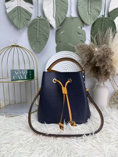 （分類：）位於 。 由 acluxuryhk 提交（商品編號 1458787276，圖片 1）。簡介： 。