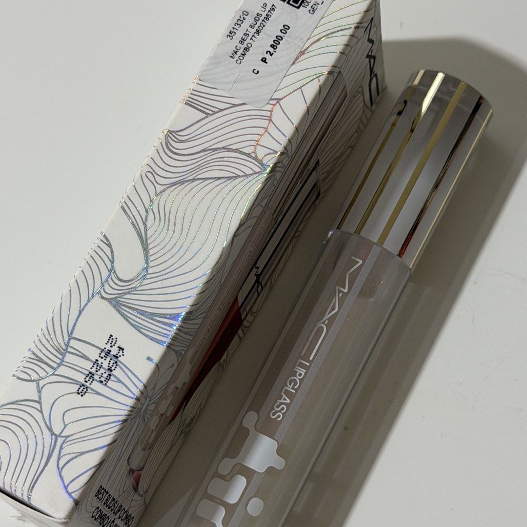 MAC Best Buds Lip Combo Lipglass (Category: Makeup) located in Manila. Submitted by mmdsn (Listing ID 1458873480, Image 2). Description: MAC Best Buds Lip Combo (Lipgloss only) rfs: decluttering items ; never been used .