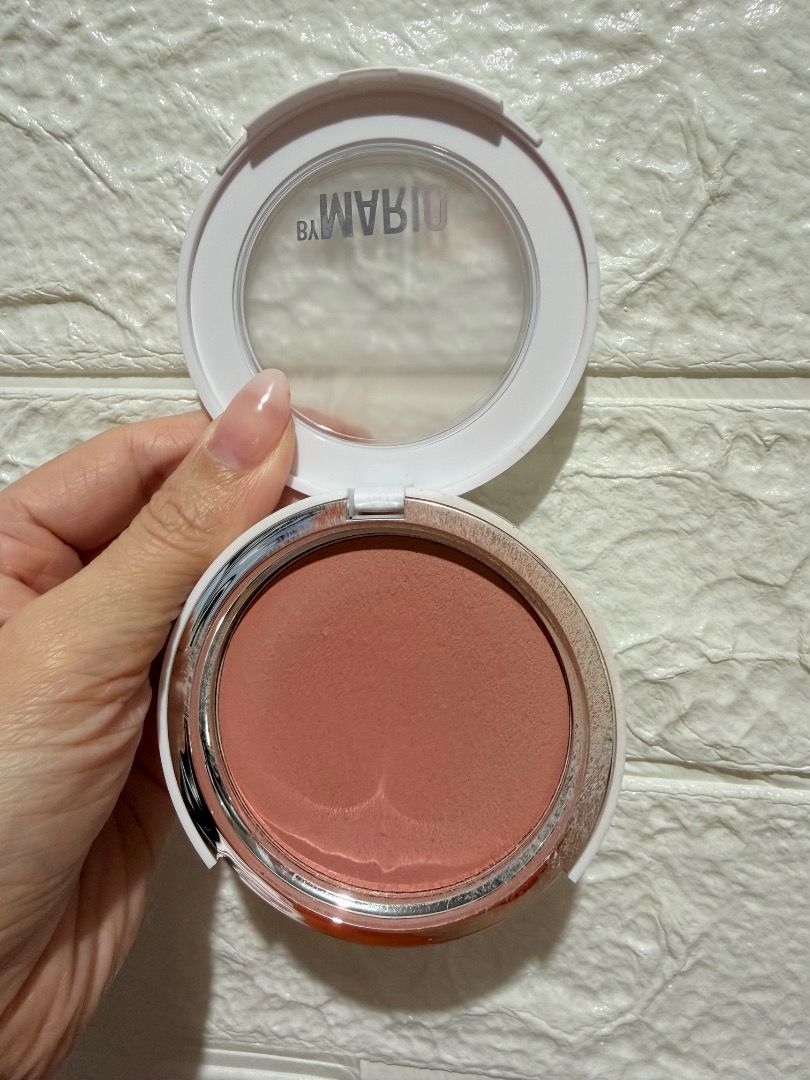 MAKEUP BY MARIO Soft Pop Plumping Blush Veil - Barely Blushing (Category: Makeup) located in Caloocan City. Submitted by katrelucio_nuevo (Listing ID 1458691113, Image 2). Description: My Makeup by Mario blush in Barely Blushing is looking for a new home! 🏡💕 The shade turned out to be a little too pale for my fair skin, so I’ve decided to let this one go as part of my high-end makeup decluttering. Bought at highend_mkph in IG. No box. PM me for