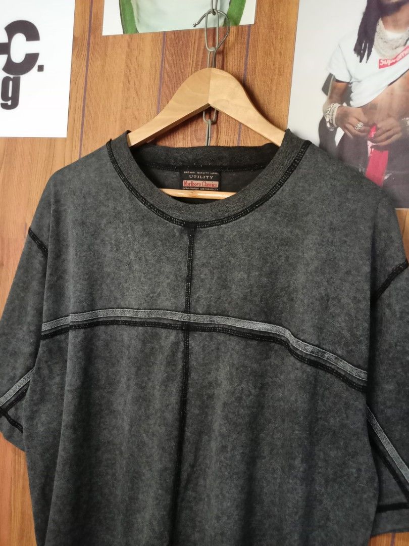Marlboro Classics Grey Washed Tee (Category: Tshirts & Polo Shirts ) located in Abucay. Submitted by vcc.plug (Listing ID 1458729184, Image 2). Description: 24.5 x 30.5 XL 🏷️ Acid Washed Gray Colorway Cotton - Still excellent - RTW.