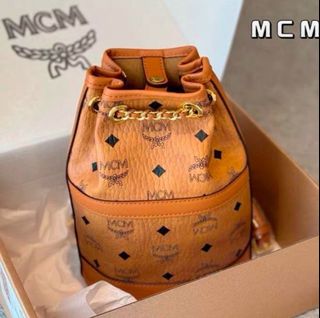 （分類：）位於 。 由 keen-336 提交（商品編號 1458741419，圖片 1）。簡介： 。