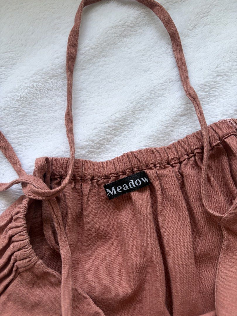 Meadow Linen Blend Spaghetti Strap Midi Dress (Category: Dresses) located in Antipolo. Submitted by trinannounce (Listing ID 1458724646, Image 2). Description: - Cute midi dress from Meadow - Spaghetti straps with tie detail - Elasticated bust for a comfy fit - Side slit for a stylish touch - Ideal for casual outings or beach days - Easy to style and versatile.