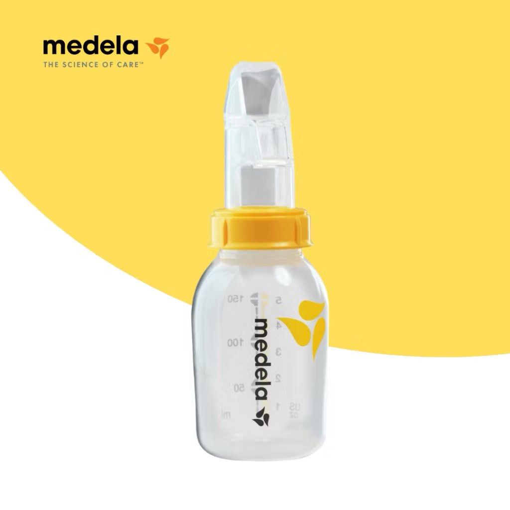 Medela SoftCup Advanced Cup Feeder (Category: Breastfeeding & Bottle Feeding) located in Quezon City. Submitted by nikkitricia (Listing ID 1458766594, Image 2). Description: - Comes in original and complete packaging - Used only once - Original price is Php 3,250.