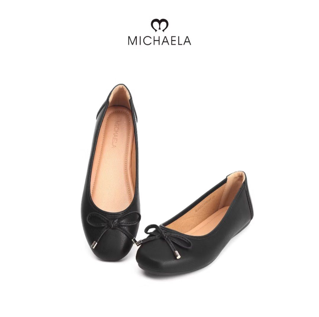 Michaela Fashion Flat Shoes with Bow (Category: Flats & Sandals) located in Navotas City. Submitted by kathyp10 (Listing ID 1458826222, Image 3). Description: - Brand: Michaela - Style: Minimalist Fashion Flat Shoes with Bow - Color: Black - Size: EU 38 (UK 5 / US 7) - Features: Elegant bow detail, comfortable flat design -Price negotiable for sure buyers MOP: Gcash, GoTyme MOD: Lalamove, J&T.