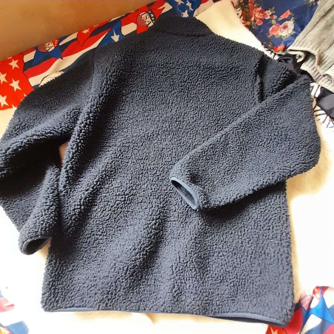 Millet Fleece Jacket (Category: Coats, Jackets and Outerwear) located in Bocaue. Submitted by marajapansurplus (Listing ID 1458725014, Image 3). Description: - Millet black fleece jacket - Full zip closure - Two zippered front pockets - Soft and warm material - Ideal for layering, casual wear, or outdoor activities.