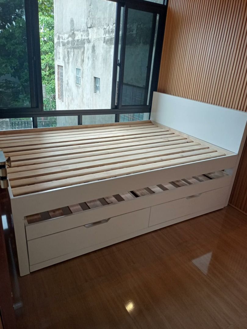 Modern Full Double Bed with Single Pull-Out Bed and Drawers (Category: Bed Frames & Mattresses) located in Caloocan City. Submitted by newcat-ca23 (Listing ID 1458721111, Image 1). Description: We can do •Sleek •Stylish •Innovative •Minimalistic we can also customize any design at a reasonable price with excellent quality For inquiries please free to message me, you can also contact me @09772790745, 254-2961.