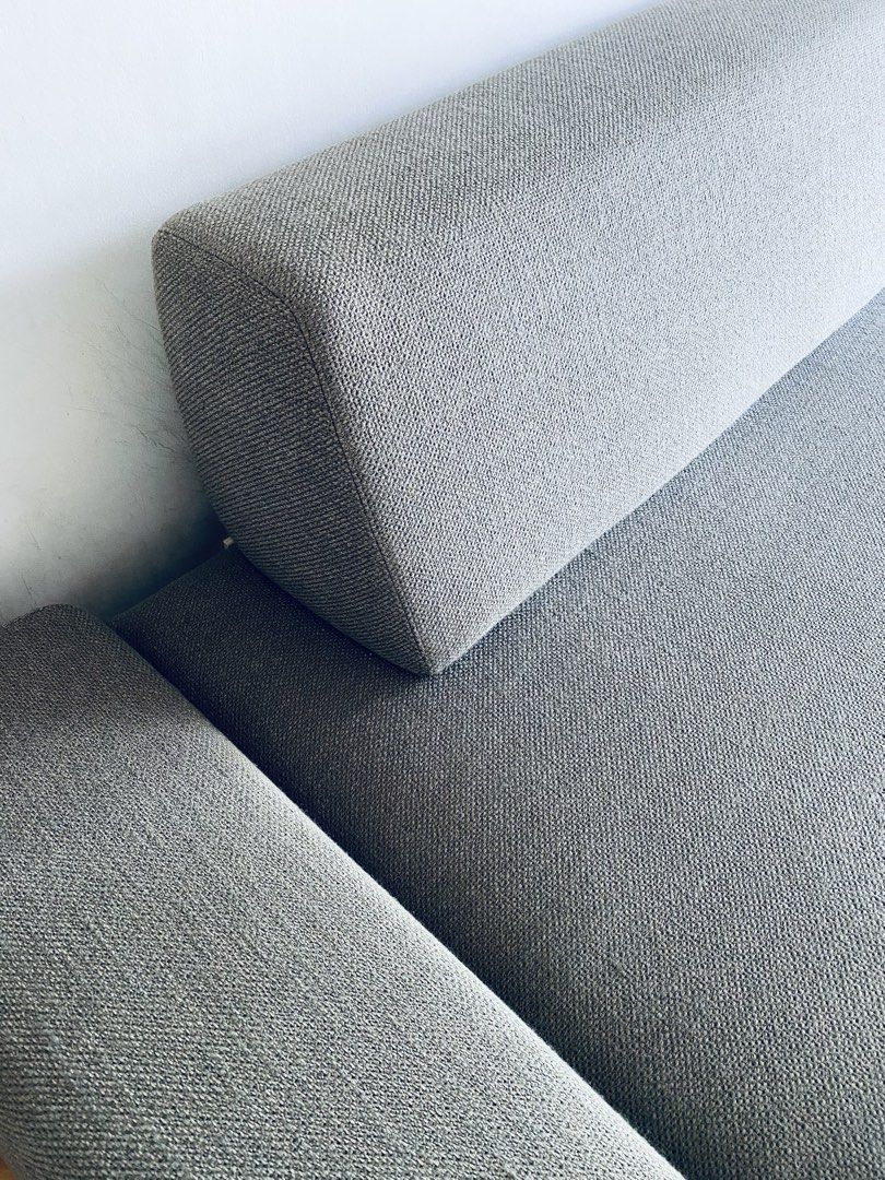 Molteni&C Turner Modular Sofa L-shape (Category: Sofas) located in Makati City. Submitted by lucid_soul (Listing ID 1447314526, Image 2). Description: Selling for good value considering the standard going prices. Dm for specs. Bought right before pandemic, but lived 3 years in Indonesia during covid so this was barely used and was just stored in a smoke free room. Modern light grey upholstery. Very clean & in great condition. Not in a rush to let