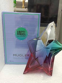 (Category: ) located in . Submitted by luxuryfragrances (Listing ID 1458819837, Image 1). Description: .