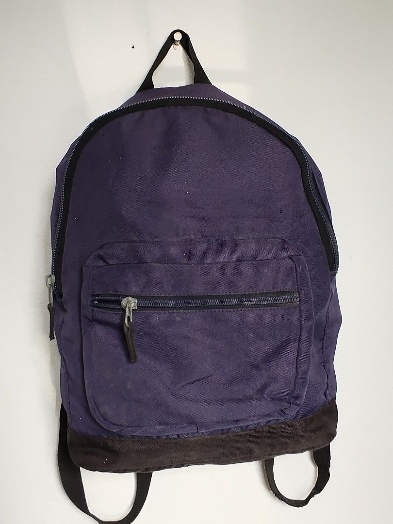 New Balance Purple Backpack (Category: Backpacks) located in Manila. Submitted by bagssection04 (Listing ID 1458723920, Image 1). Description: - Brand: New Balance - Color: Purple - Features: Front zip pocket, main compartment - Straps: Adjustable - Ideal for: School, everyday use - Condition: Minor marks on the front (please check photos for details).