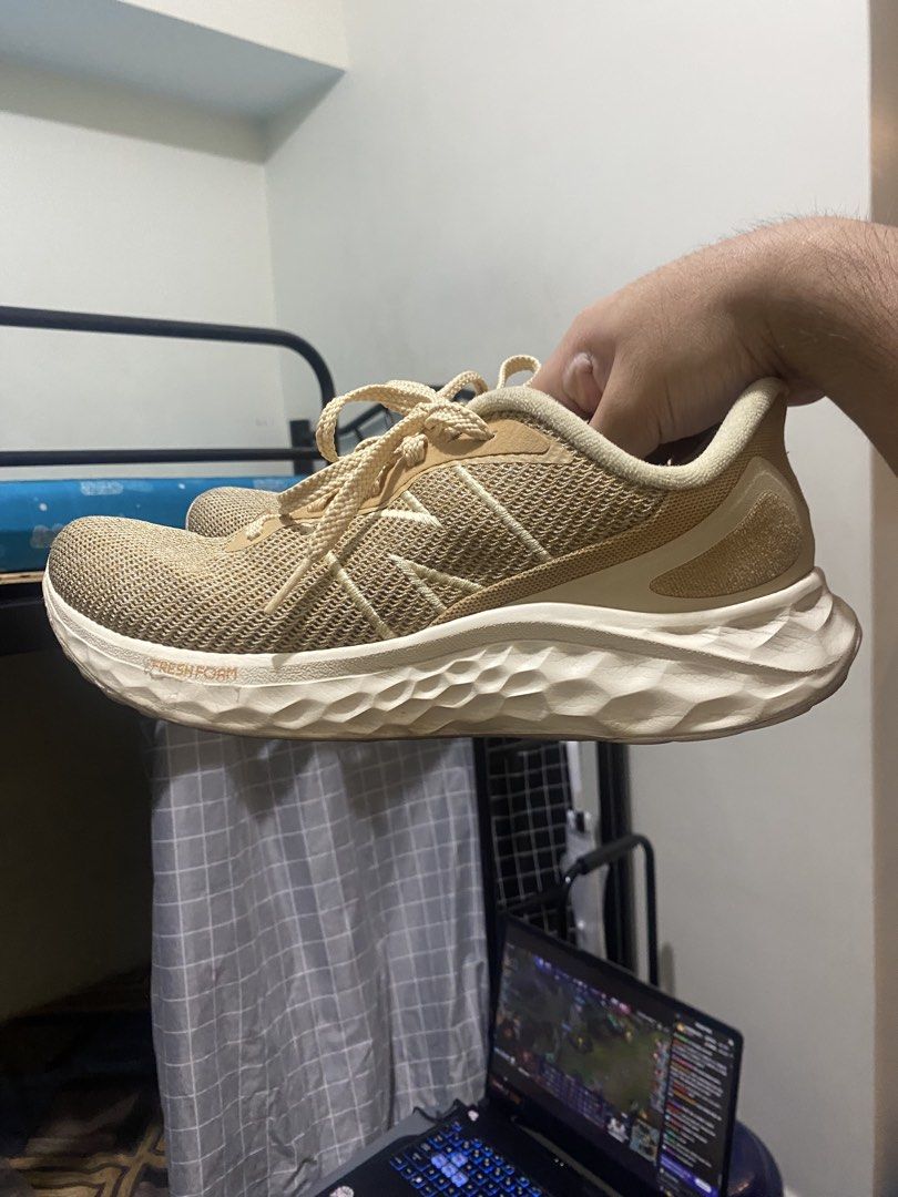 New Balance Shoes (Category: Shoe inserts & accessories) located in San Jose del Monte. Submitted by _notmichael (Listing ID 1458739207, Image 2). Description: - New Balance Fresh Foam Arishi Trail running shoes 1. FS: New Balance T410 Size: US W: 9.5 US M: 8 UK: 7.5 EU: 41.5 2. FS: New Balance Fresh Foam Arishi V4 Size: US W: 9 US M: 7.5 UK: 7 EU: 40.5 - Versatile: Great for trail running or everyday wear. - Feel free to ask any questions! 1500 