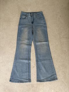 (Category: ) located in . Submitted by mbstore6 (Listing ID 1458762554, Image 1). Description: .