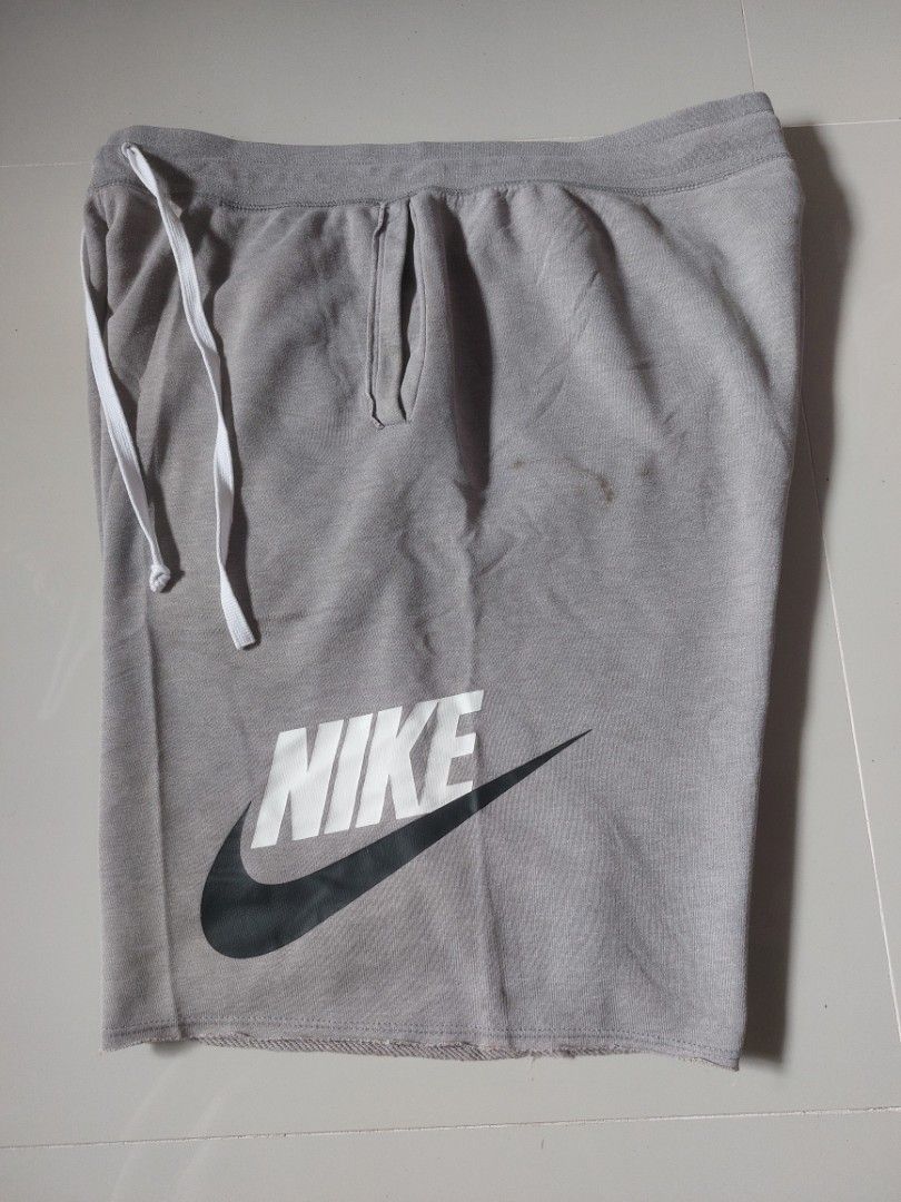 Nike Grey Jersey Shorts XXL (Category: Shorts) located in Manila. Submitted by mightyturtle_e6e74b (Listing ID 1458852944, Image 1). Description: - Grey Nike jersey shorts - Size XXL - Classic Nike swoosh logo - Drawstring waist for adjustable fit - Convenient pockets - Made in China - Please check photos for any minor marks.