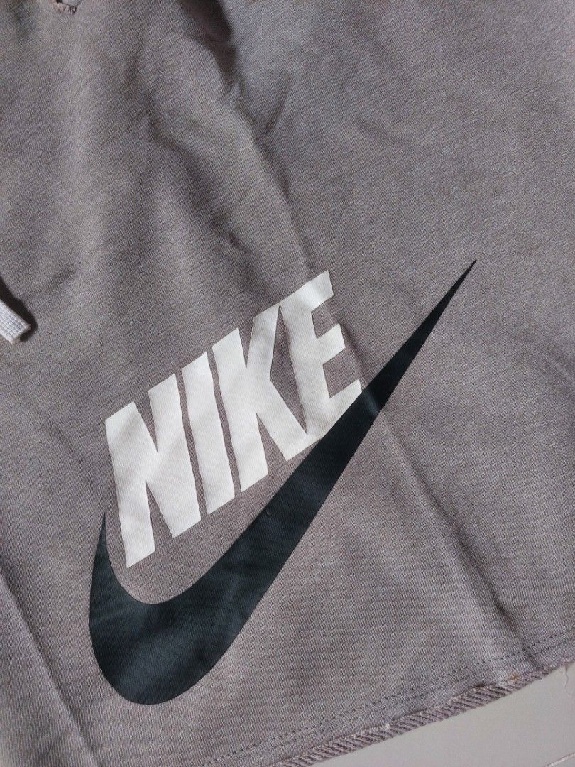 Nike Grey Jersey Shorts XXL (Category: Shorts) located in Manila. Submitted by mightyturtle_e6e74b (Listing ID 1458852944, Image 3). Description: - Grey Nike jersey shorts - Size XXL - Classic Nike swoosh logo - Drawstring waist for adjustable fit - Convenient pockets - Made in China - Please check photos for any minor marks.