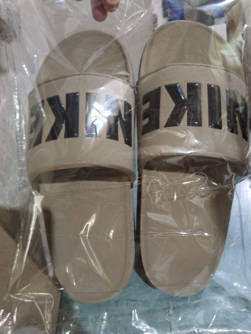 Nike Mens OffCourt Slides (Category: Slippers & Slides) located in Rizal. Submitted by wisemoon_94c43f (Listing ID 1458720955, Image 1). Description: Nike Off Court Slides For Men Authentic bought at Nike Official Store Color: Khaki Size: US 10 Like new- Used only once.