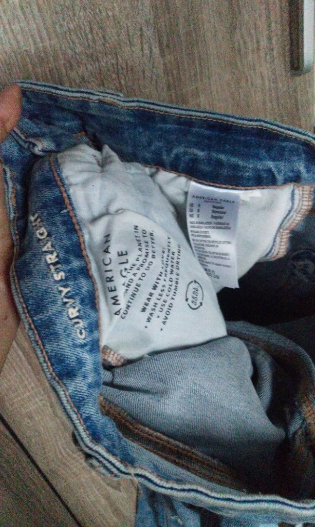 NWT American Eagle Distressed Straight Jeans (Category: Jeans) located in San Fernando. Submitted by luckyflower.e9e5ed (Listing ID 1458778452, Image 2). Description: BRAND NEW WITH TAGS (NWT) — AUTHENTIC AMERICAN EAGLE ✨ Selling completely fresh, unworn American Eagle jeans with original tags attached. Get mall quality for a fraction of the retail price! 🔥 Standout Features: Comfort Stretch: Made with AE's famous soft stretch denim that moves w