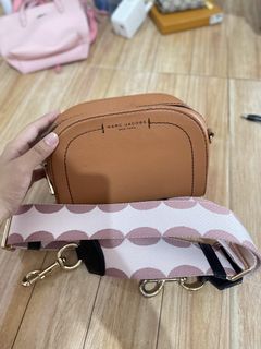 (Category: ) located in . Submitted by halliday.boutique (Listing ID 1458746391, Image 1). Description: .