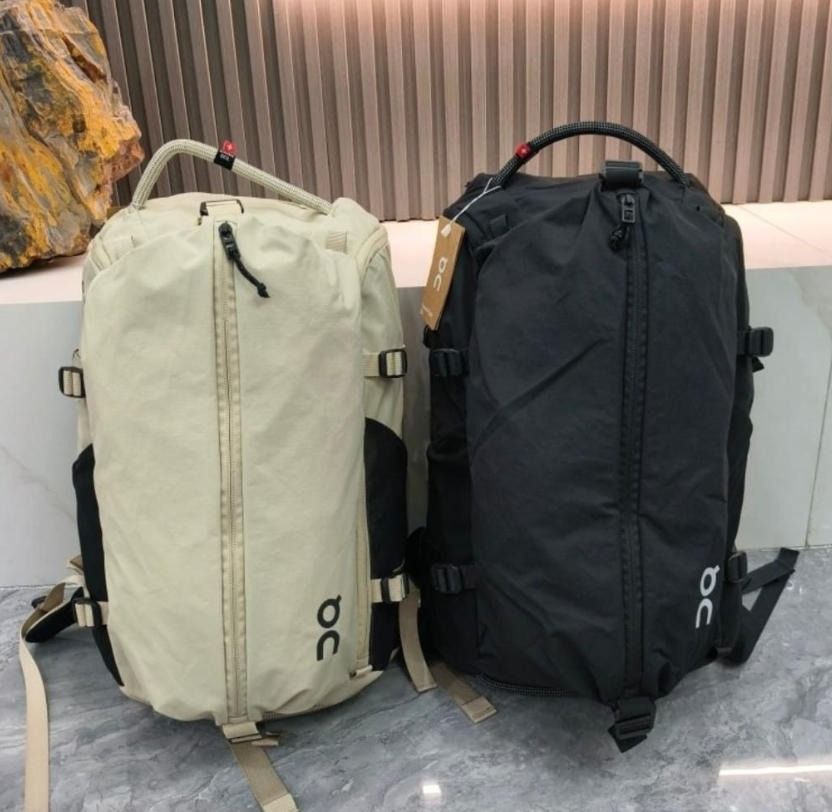 On Running Speed Pack 30L 昂跑户外輕量防水背包雙肩包 （分類：背包）位於 Hong Kong。 由 kawinglauu 提交（商品編號 1458825687，圖片 2）。簡介： 。