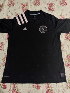 (Category: ) located in . Submitted by MyJerseys (Listing ID 1458842728, Image 1). Description: .