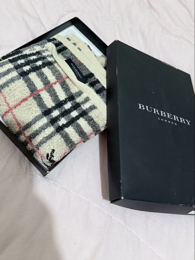 Original Burberry Face towel with box (Category: Coats, Jackets and Outerwear) located in Paranaque City. Submitted by debonair02 (Listing ID 1458697837, Image 1). Description: Original Burberry London Face towel with box Good for Gift. Bought from Japan Price Negotiable PM SURE BUYER ONLY! .