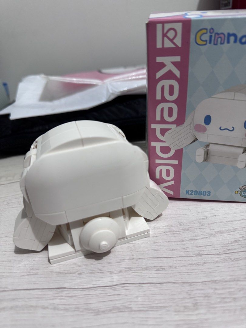 Original Keppley Cinnamoroll Figurine (Category: Figurines & Statues) located in Mandaluyong City. Submitted by minasitems (Listing ID 1458836167, Image 3). Description: Original piece, all inclusions intact :) 📌 MOP: GCash 📌 MOD: Lalamove/Grab, J&T, GGX, LBC 📌 Location: Mandaluyong/Ortigas.